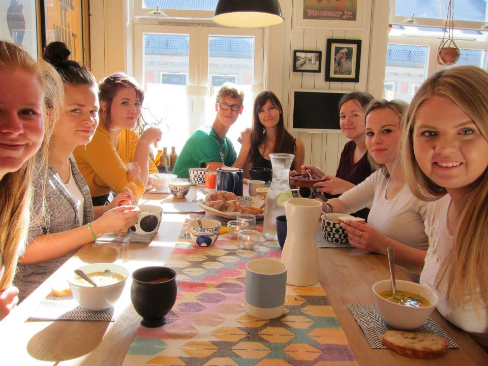 10665734 10152384967751517 5438976878369888367 N 1